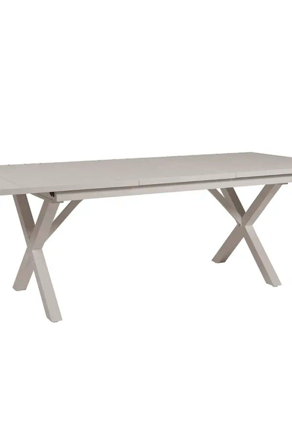 Klassisk matbord 2025 från Brafab.