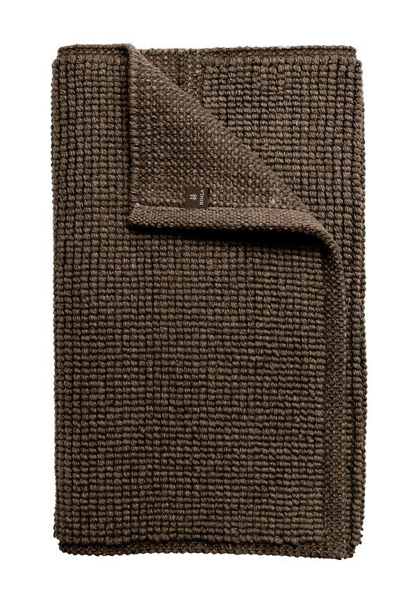 Fantastiskt fin ullmatta i brunt från Himla.