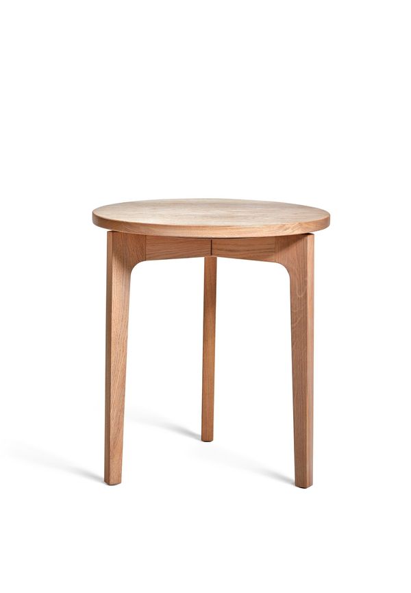 Otroligt snygg bord som passar bra vid många olika tillfällen.