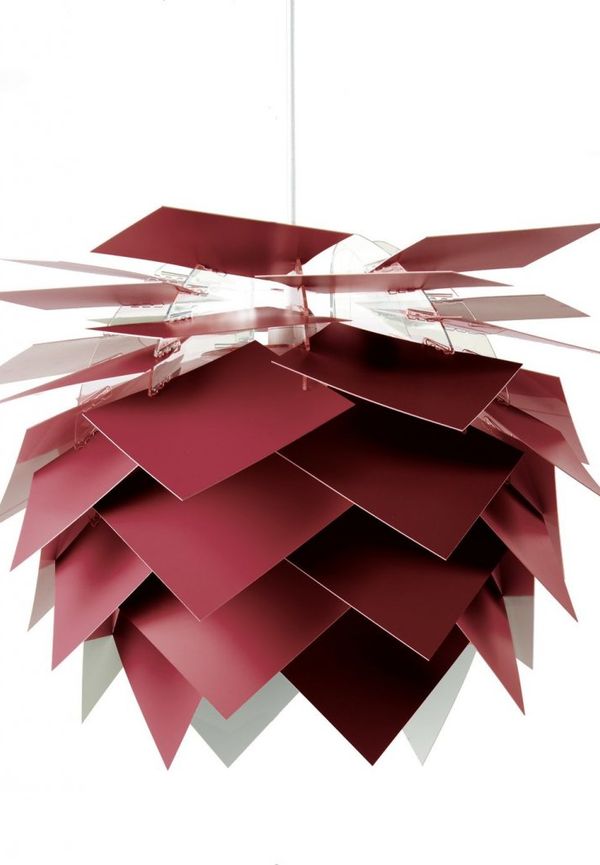 Fantastiskt snygg Lampa som passar bra vid många olika tillfällen.