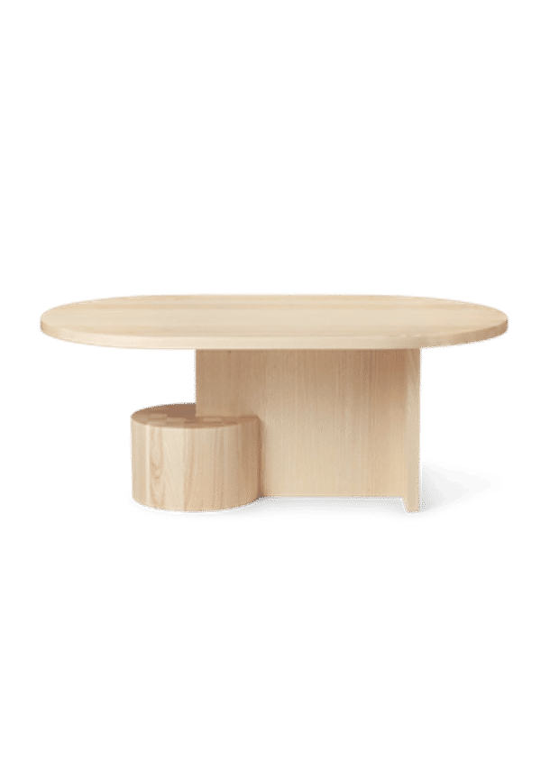 Trendig bord i beiget från FERM LIVING.