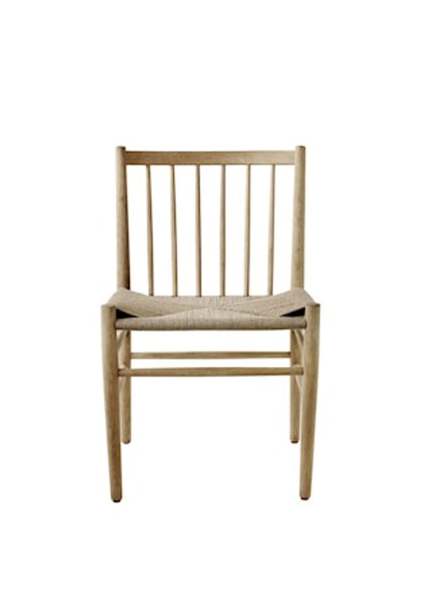 Cool matbordsstol i ek 2025 från FDB Møbler.