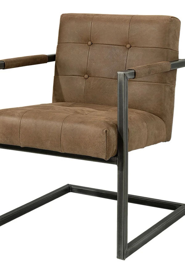 Jättesnygg matstol 2025 från Artwood.