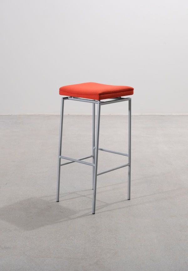 Ikonisk barpall 2025 från Johanson Design.