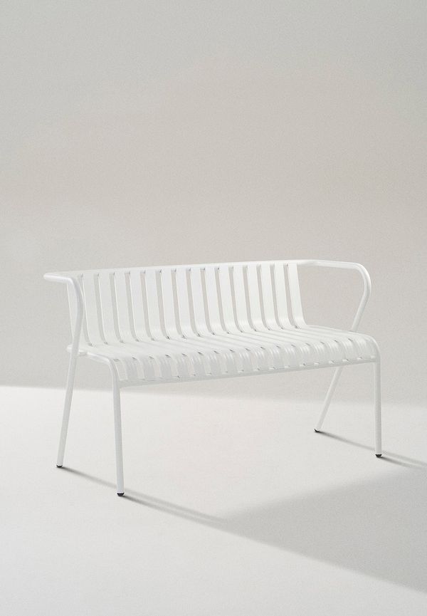 Smickrande vit möbel 2025 från Jotex.