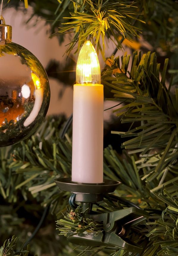 Stilriktig lampa 2025 från Konstsmide.