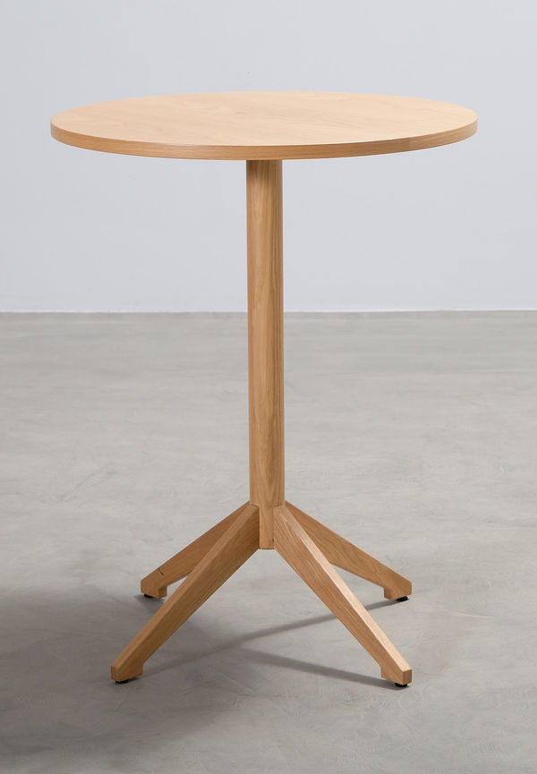 Klassisk barbord 2025 från Karl Andersson & Söner.