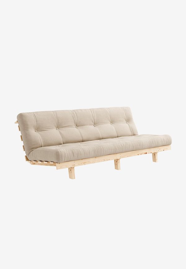 Riktigt snygg beige soffa 2025 från Karup Design.