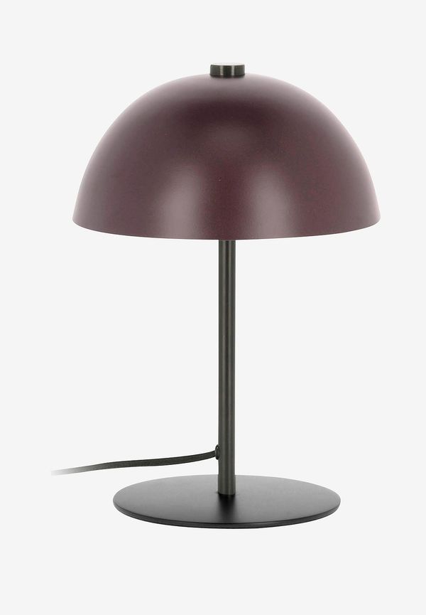 Härlig Lampa som passar bra vid många olika tillfällen.