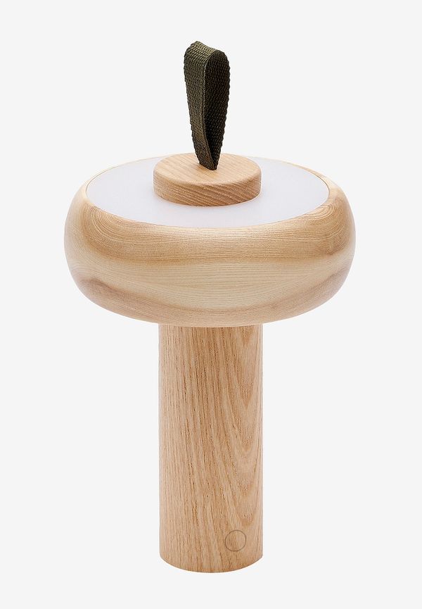 Kave Home lampa som passar perfekt till sommaren 2025!