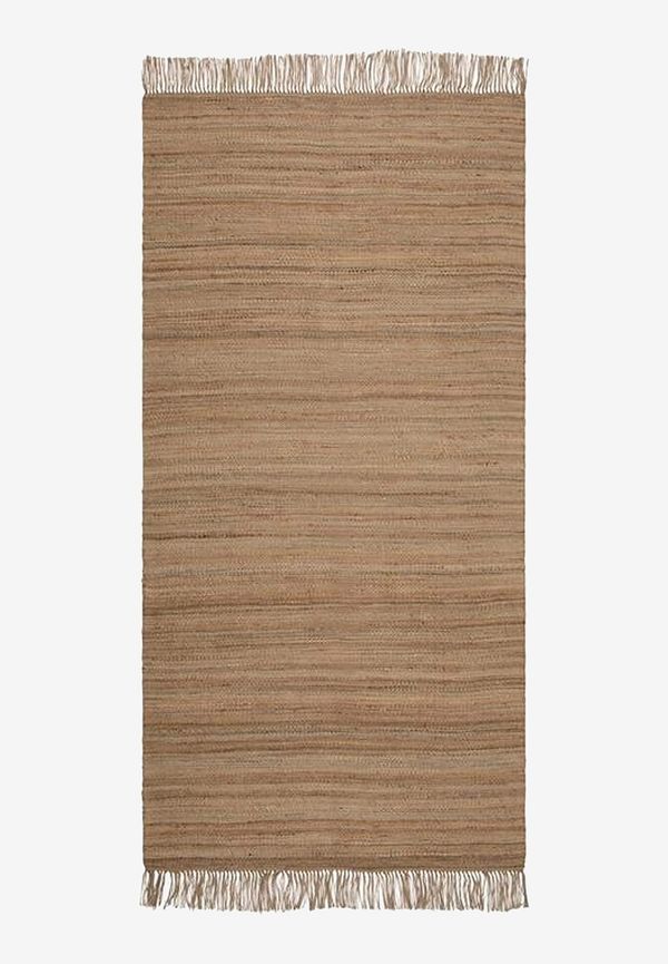 Härlig Matta som passar bra vid många olika tillfällen.