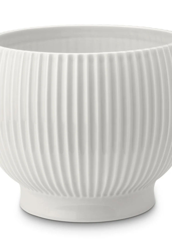 Stilren kruka i vitt från Knabstrup Keramik.