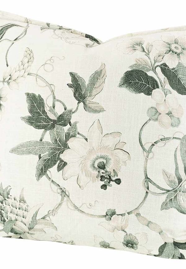 Riktigt snygg Möbel som passar bra vid många olika tillfällen.