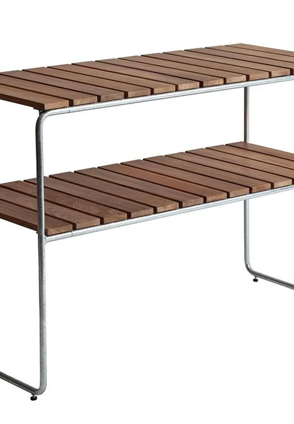 Vacker sidobord i teak från Grythyttan Stålmöbler.