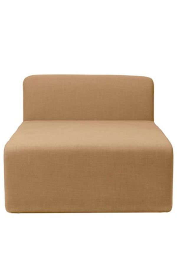 Fantastiskt snygg beige fåtölj 2025 från Broste Copenhagen.