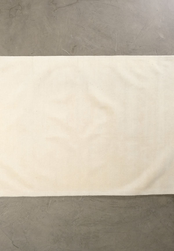 Riktigt fin vit matta 2025 från Layered.