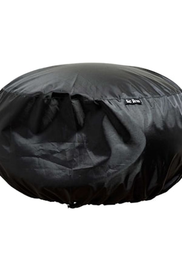 Komfortabel kamin i svart från Le Feu.