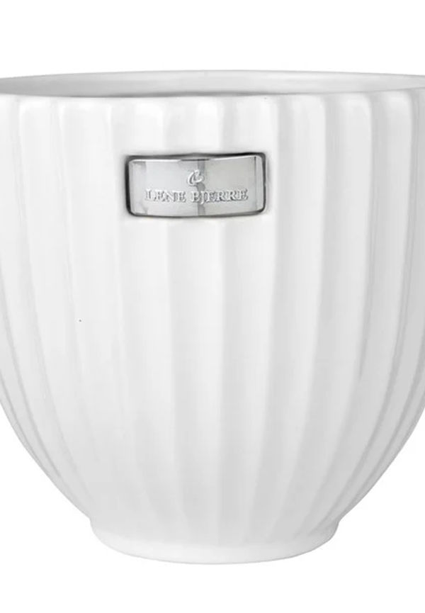 Jättefin kruka i vitt från Lene Bjerre.