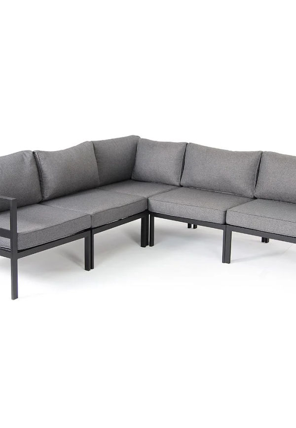 Svart Brafab bord som passar perfekt till hösten 2025!