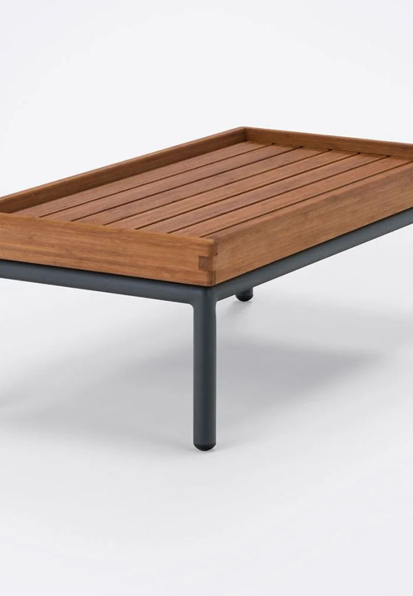 Modern aluminiumsoffbord i grått från Houe.