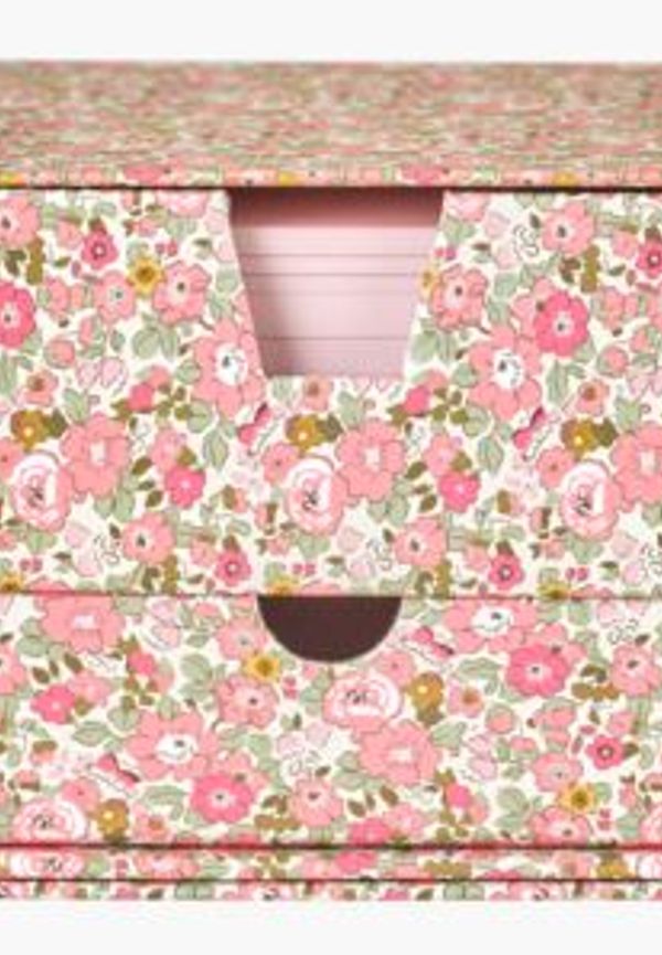 Rosa Papertales-förvaringslåda i jättesnygg modell.