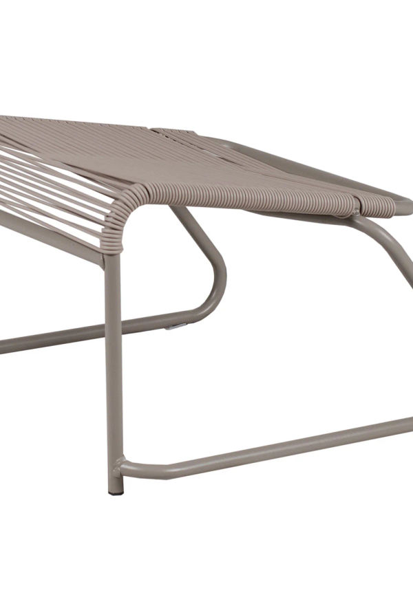 Otroligt fin pall i aluminium från Fiam.