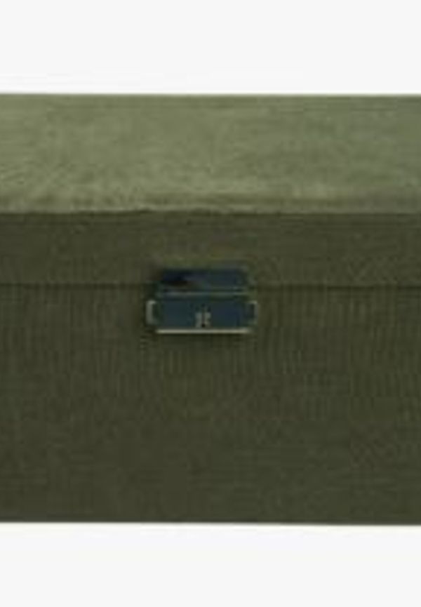 Stilren smyckesskrin i olivgrönt från hemtex.