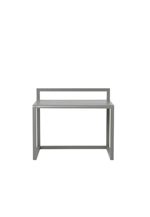 Stilriktig grå bord 2025 från FERM LIVING.