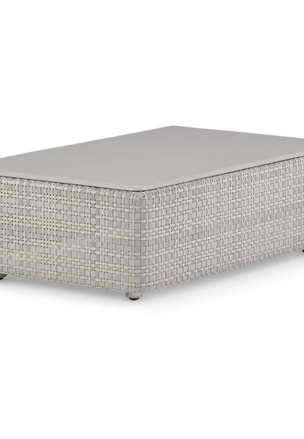 Superfin beige soffbord 2025 från Dedon.