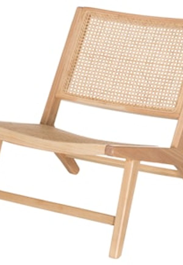 Cool möbel i beiget från FanniK.