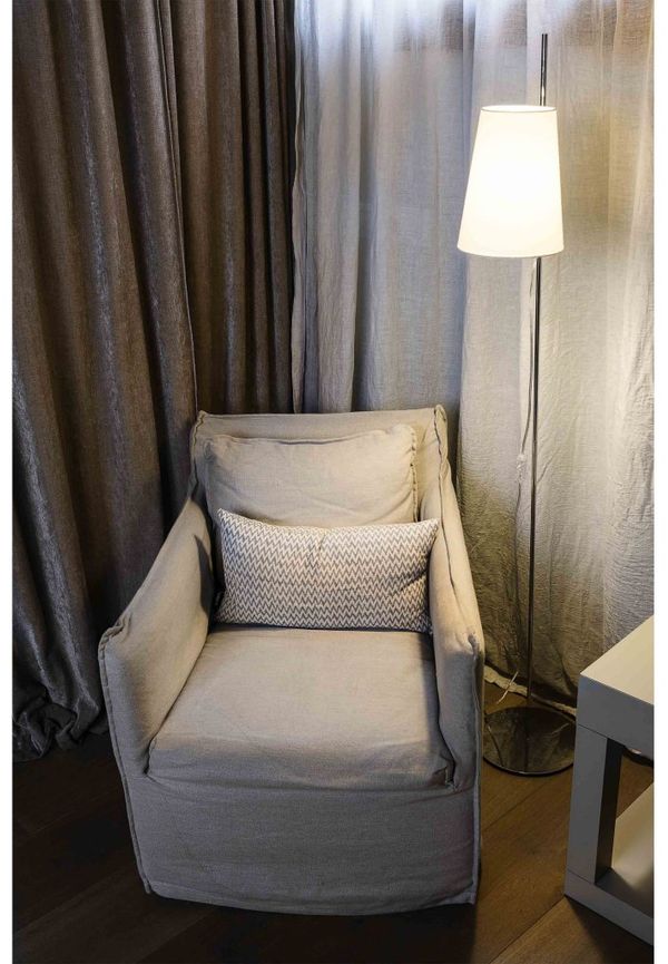 Faro Barcelona läslampa som passar perfekt till sommaren 2025!