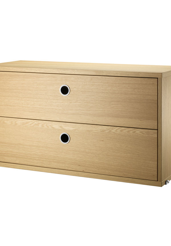 Otroligt fin lådhurts 2025 från String Furniture.