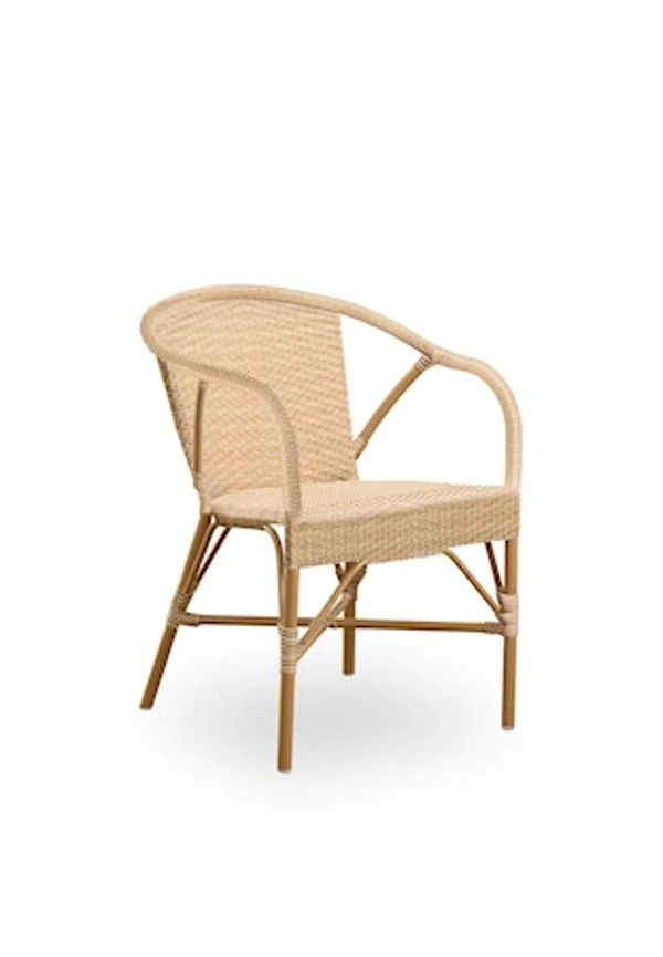 Supersnygg beige utemöbel 2025 från Sika Design.