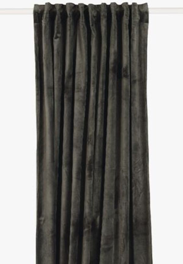 Ikonisk julgardin i grått från hemtex.