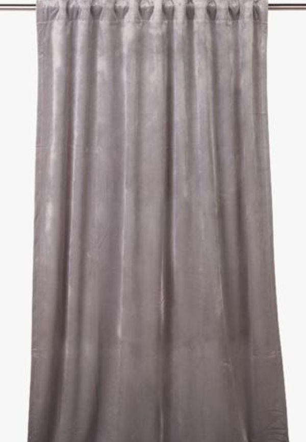 Superfin Gardin som passar bra vid många olika tillfällen.