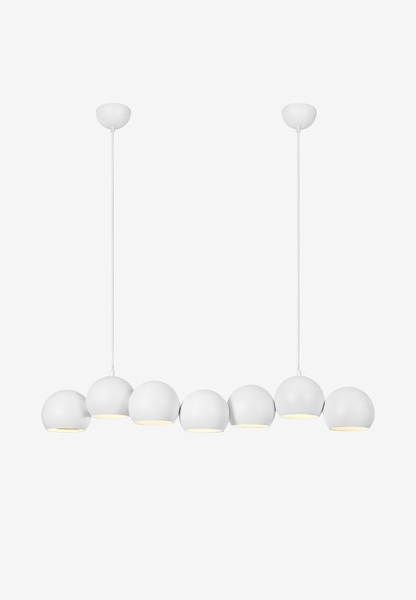 Fantastiskt snygg vit lampa 2025 från Markslöjd.