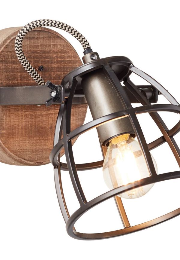Elegant Lampa som passar bra vid många olika tillfällen.