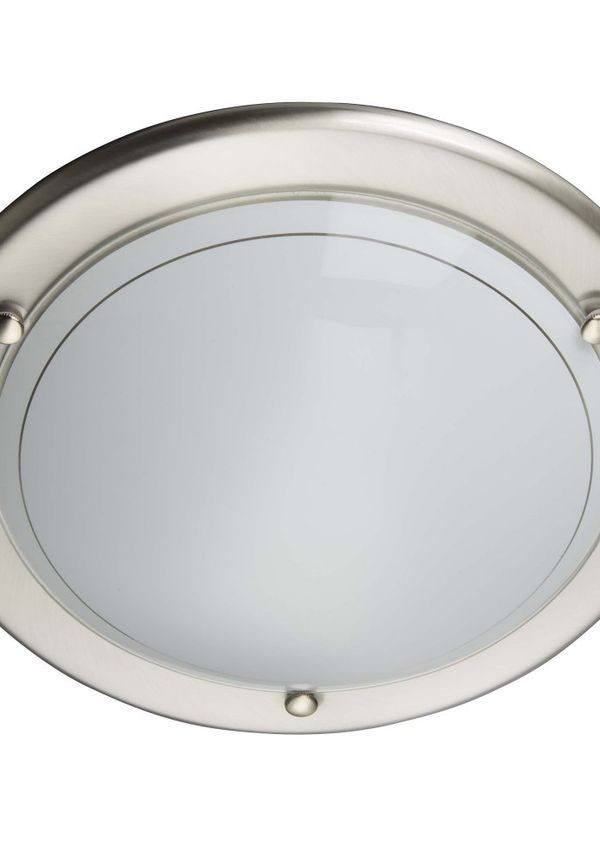 Komfortabel lampa i järn från Brilliant.