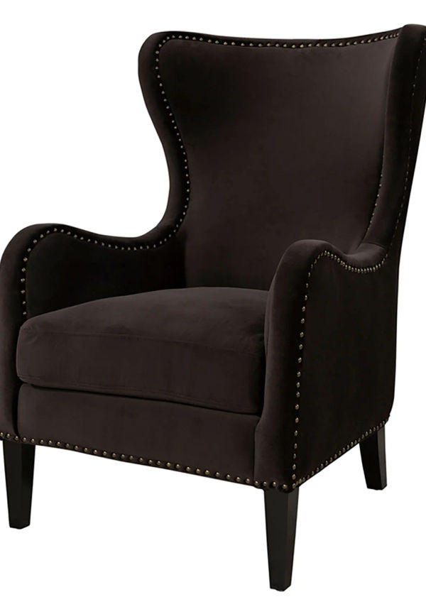 Smickrande fåtölj i björk från Artwood.