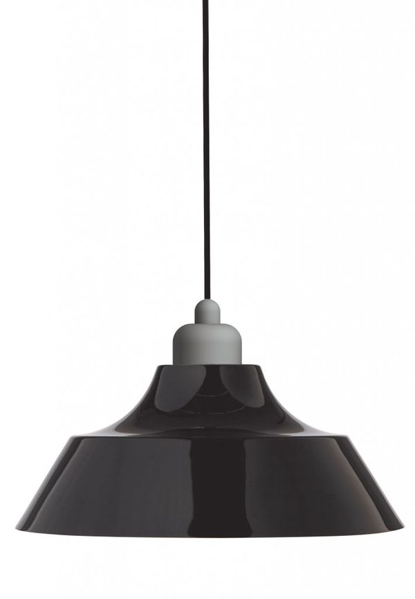 Elegant lampa 2025 från Dyberg Larsen.