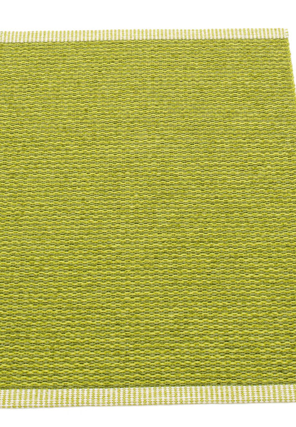 Härlig matta 2025 från Pappelina.