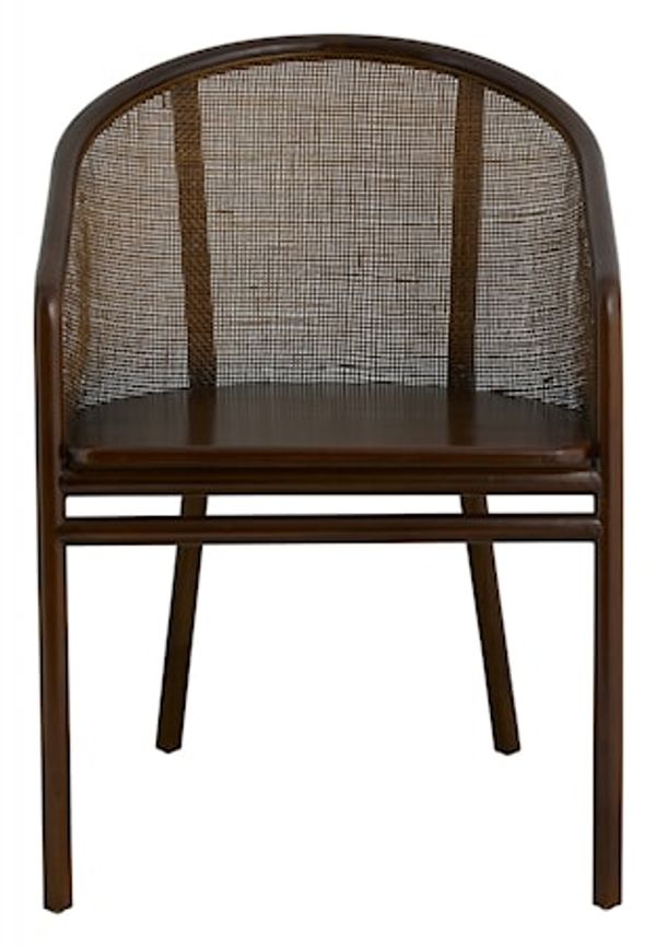 Otroligt fin brun matstol 2025 från Nordal.