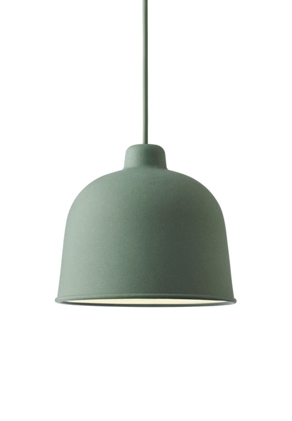 Jättesnygg taklampa i grönt från Muuto.