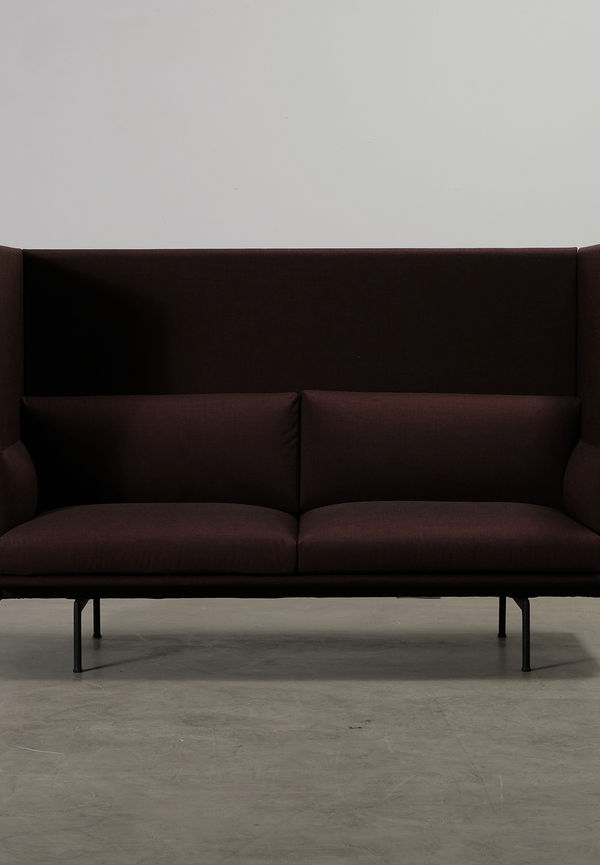 Fantastiskt snygg aluminiumsoffa 2025 från Muuto.