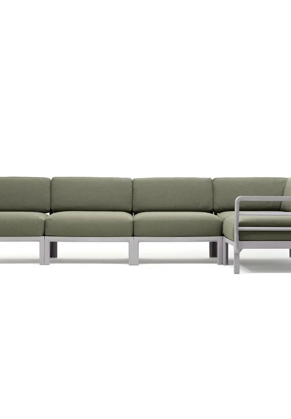 Jättesnygg soffa 2025 från Nardi.