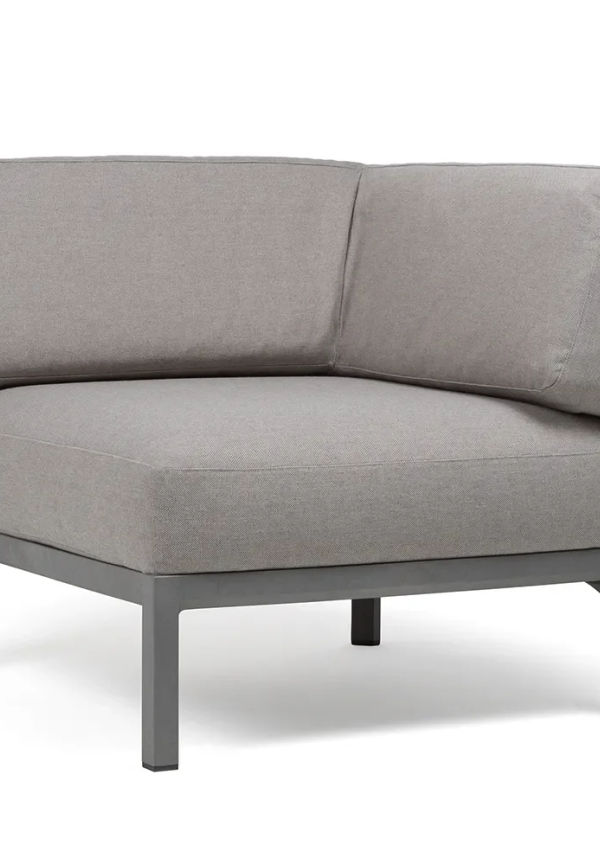 Otroligt snygg Soffa som passar bra vid många olika tillfällen.