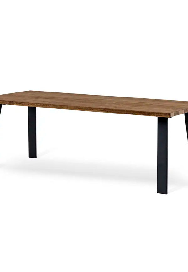 Trendig bord 2025 från Torkelson.