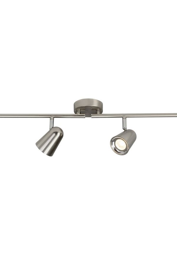 Härlig Lampa som passar bra vid många olika tillfällen.