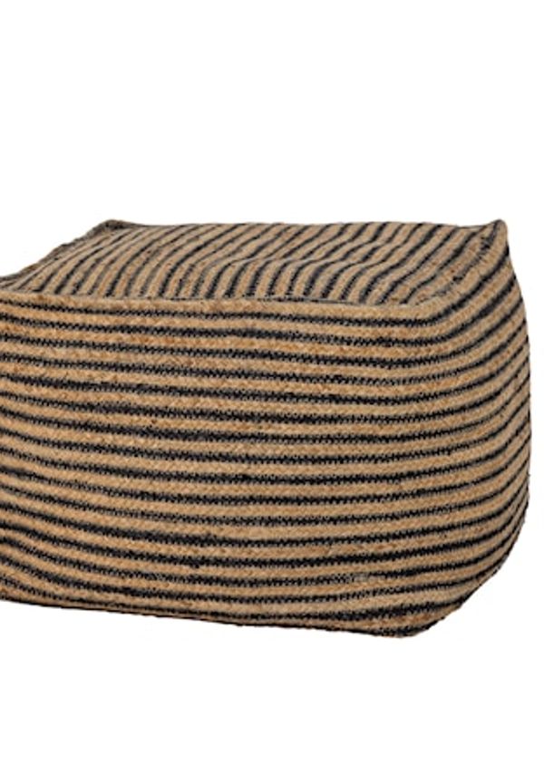 Moderiktig fåtölj i bomull från Bloomingville.