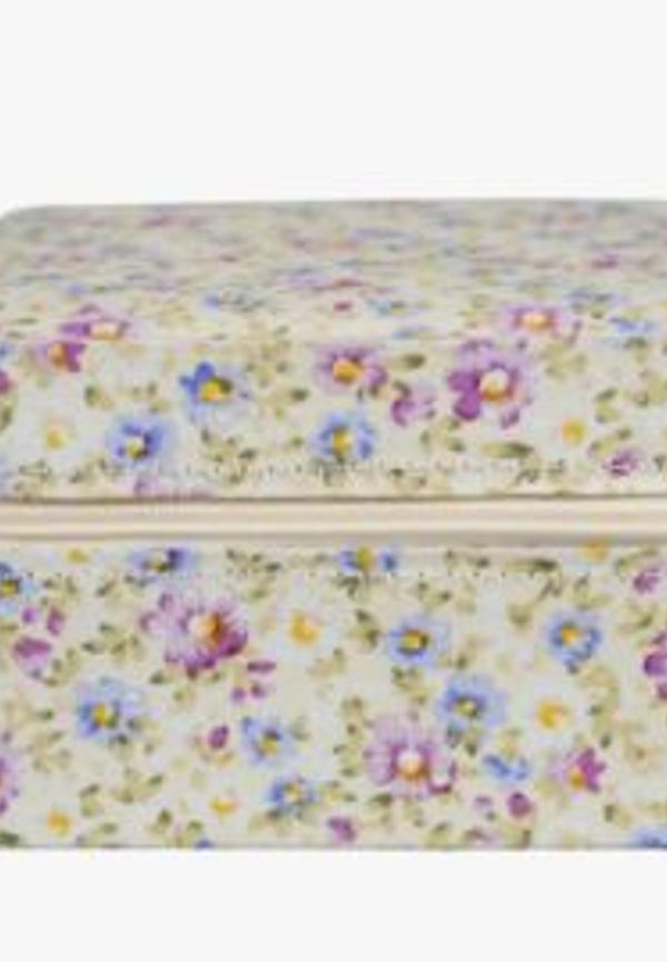 Riktigt trendig smyckeskrin 2025 från hemtex.